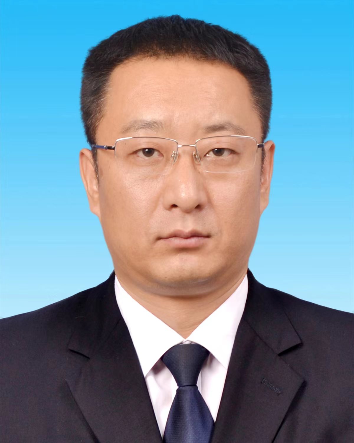 韩伟鹏.jpg